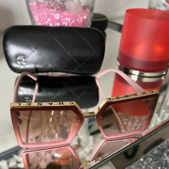 Meet your Posher, Heather - Picture 7 of 7